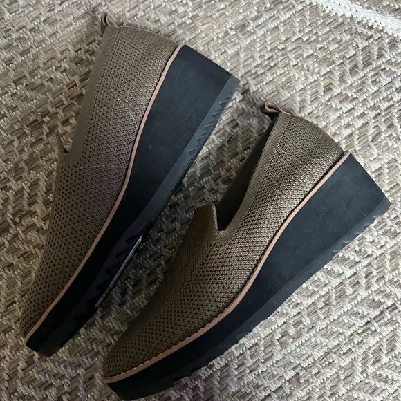 Eileen Fisher Lindy Slip on - Picture 4 of 4
